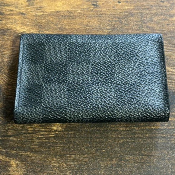 Sale ~ Louis Vuitton Graphite 6 Key Cles - 100% Authentic - Picture 2 of 7